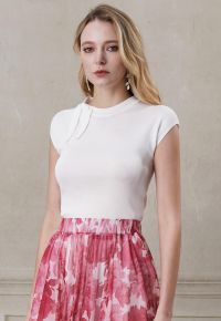 Side Tie Knotted Cap Sleeve Crop Knit Top in White