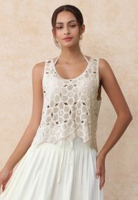 Scoop Neckline Floral Cutwork Crochet Sleeveless Top in Cream