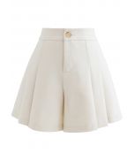 Side Pocket Pleated Shorts in Cream