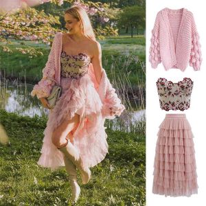 look3855
